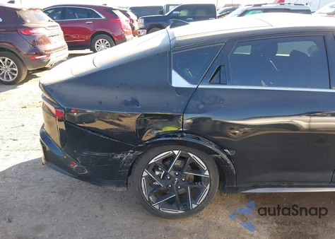 2025 Kia K4 Gt-Line из США, поврежденный, VIN 3KPFW4DEXSE093304